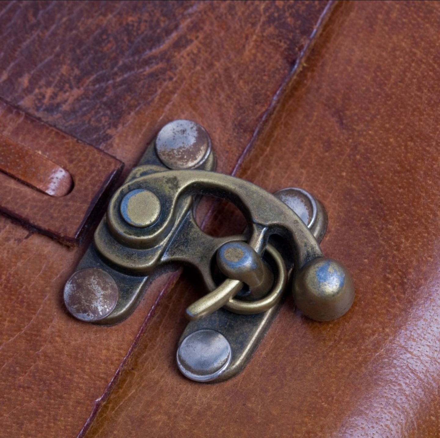 ANCHOR LOCK (ANTIQUE-VINTAGE)